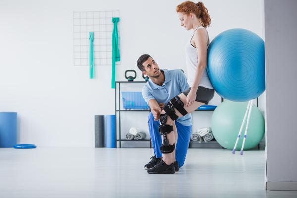 phys-therapy-office-600x400.jpg